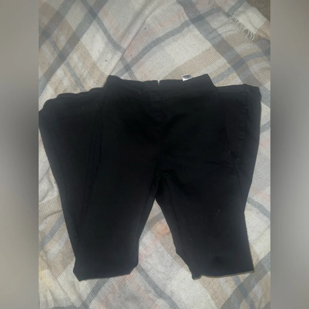O2 jeans - Picture 3 of 3
